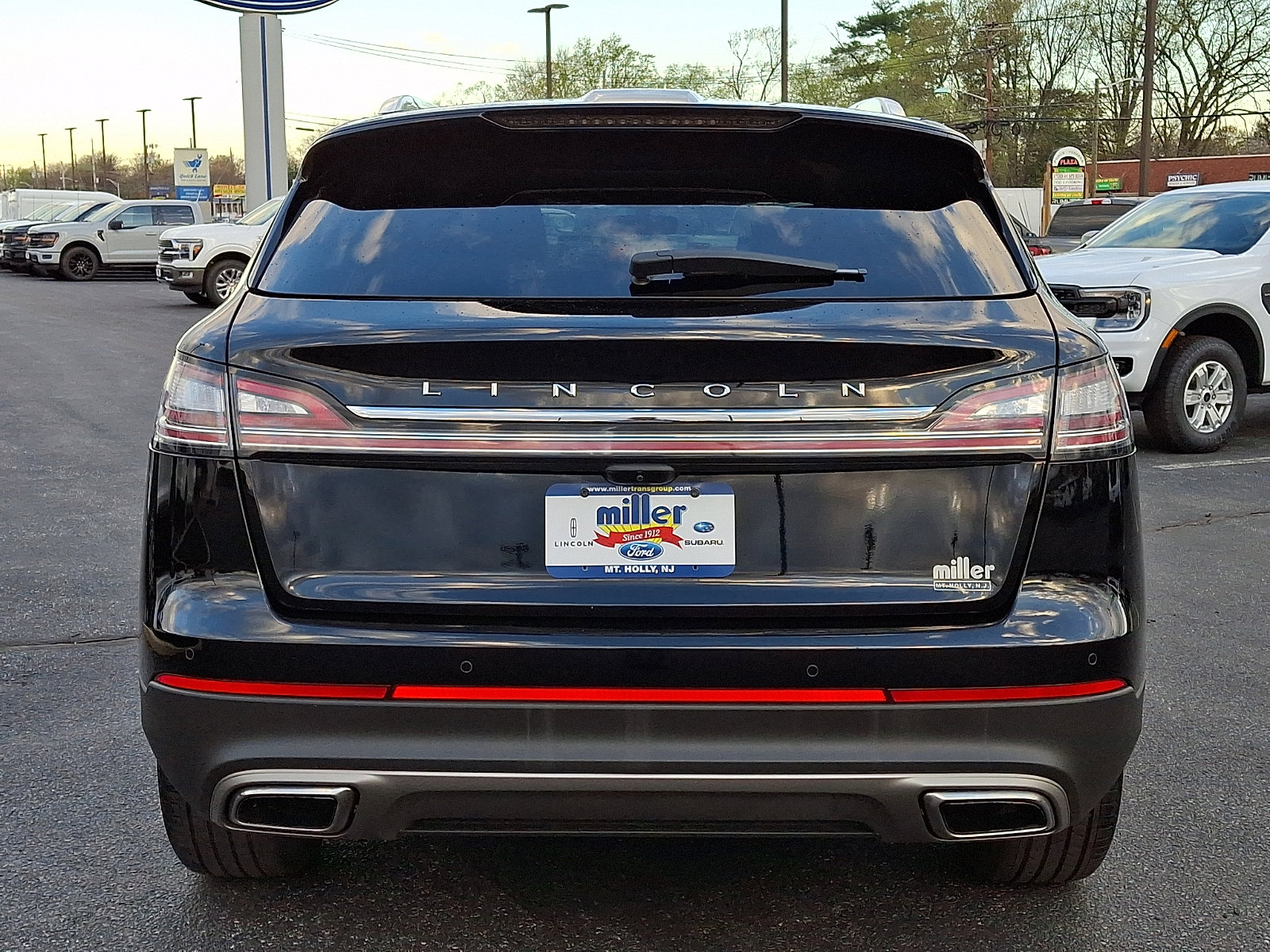 Certified 2023 Lincoln Nautilus Reserve AWD/4WD image 5