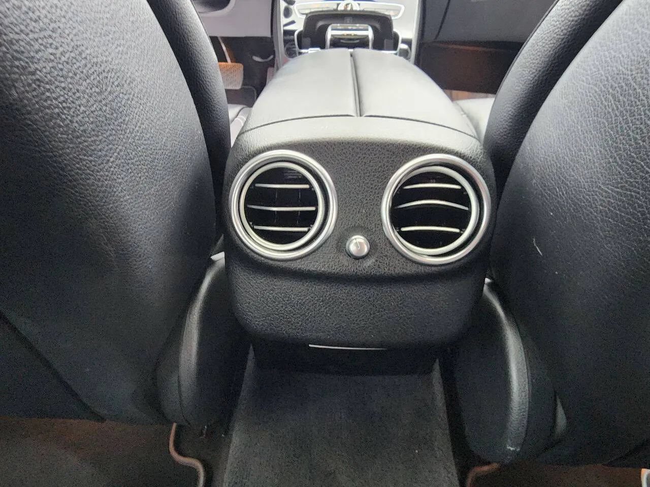 Used 2017 Mercedes-Benz E 300 4MATIC image 17