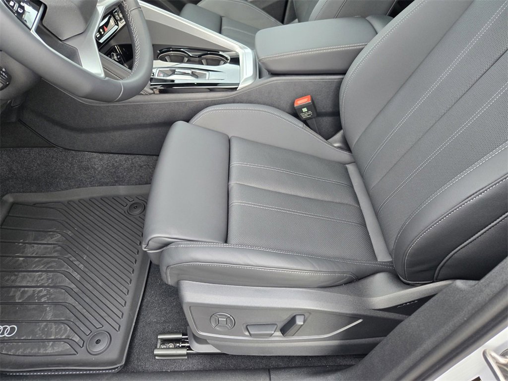 New 2025 Audi Q5 Premium Plus image 26