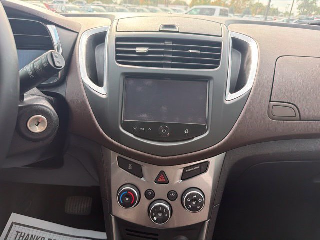 Used 2016 Chevrolet Trax LTZ AWD/4WD image 22