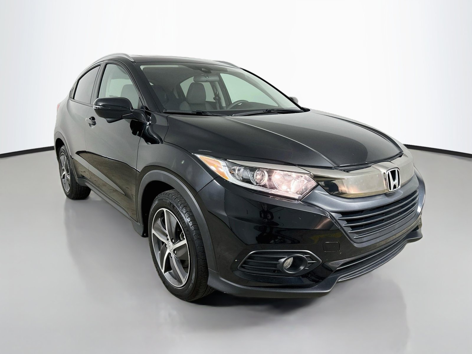 Used 2022 Honda HR-V EX image 3