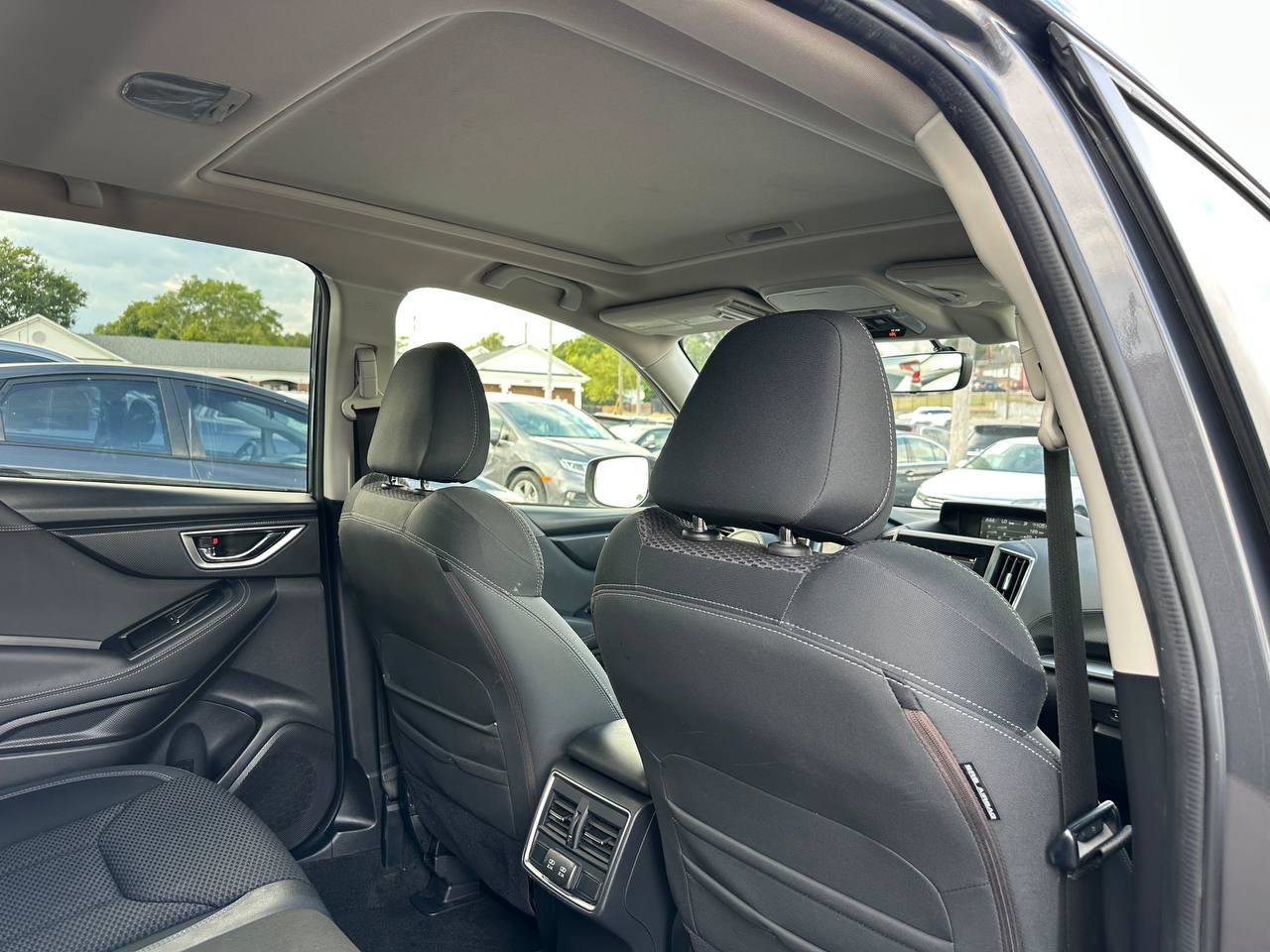 Used 2020 Subaru Forester Premium AWD/4WD image 35