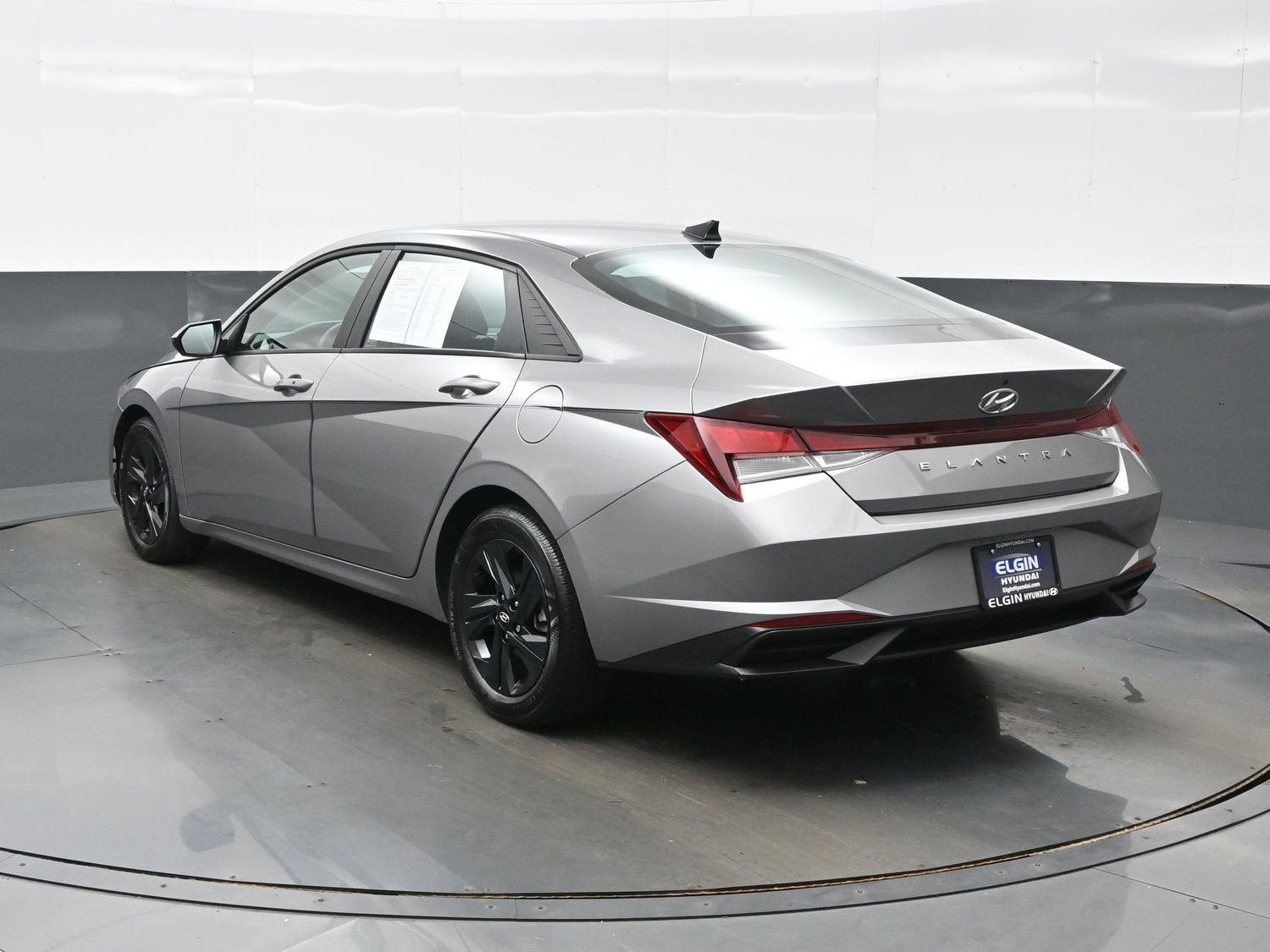 Certified 2023 Hyundai Elantra SEL FWD image 4