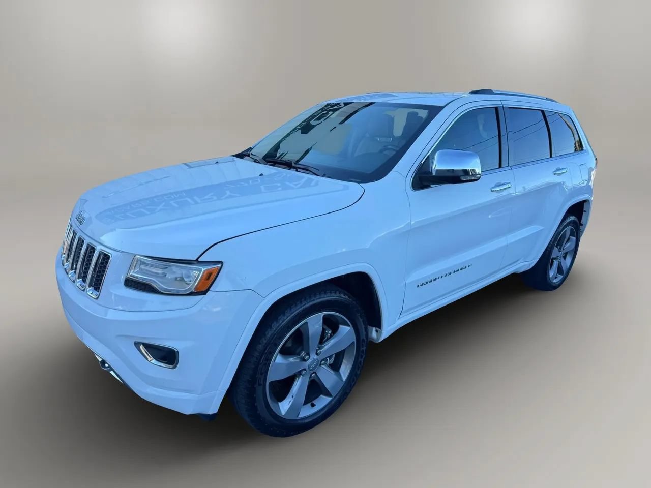 Used 2015 Jeep Grand Cherokee Overland RWD image 7