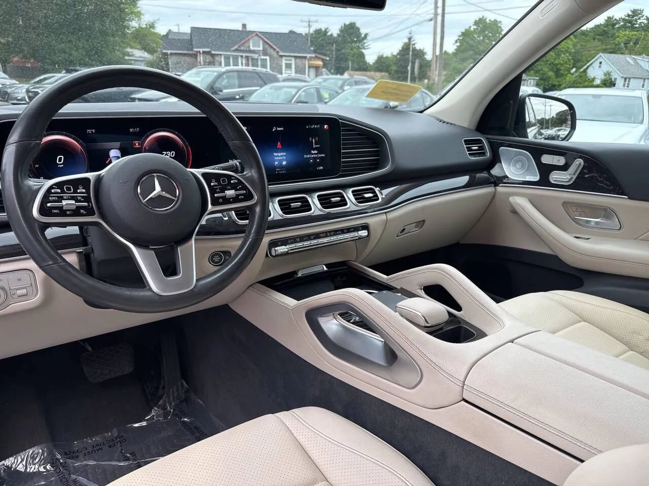 Used 2020 Mercedes-Benz GLE 350 4MATIC w/ Premium Package image 21