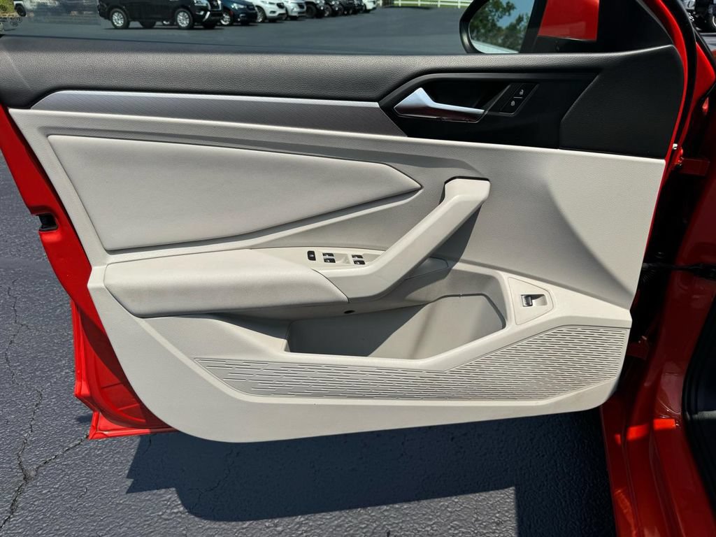 Used 2019 Volkswagen Jetta S FWD image 9