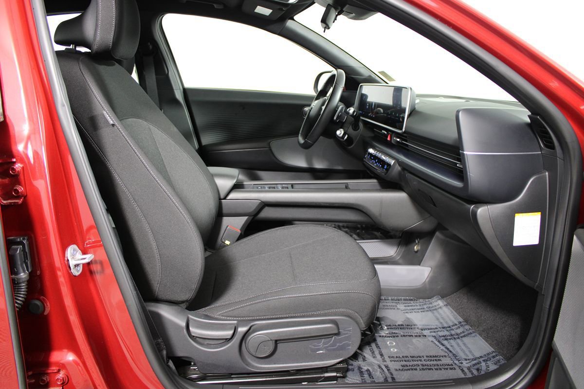 Used 2024 Hyundai Ioniq 6 SE RWD image 10