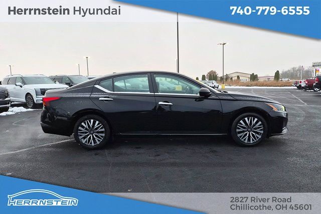 Used 2023 Nissan Altima 2.5 SV image 29