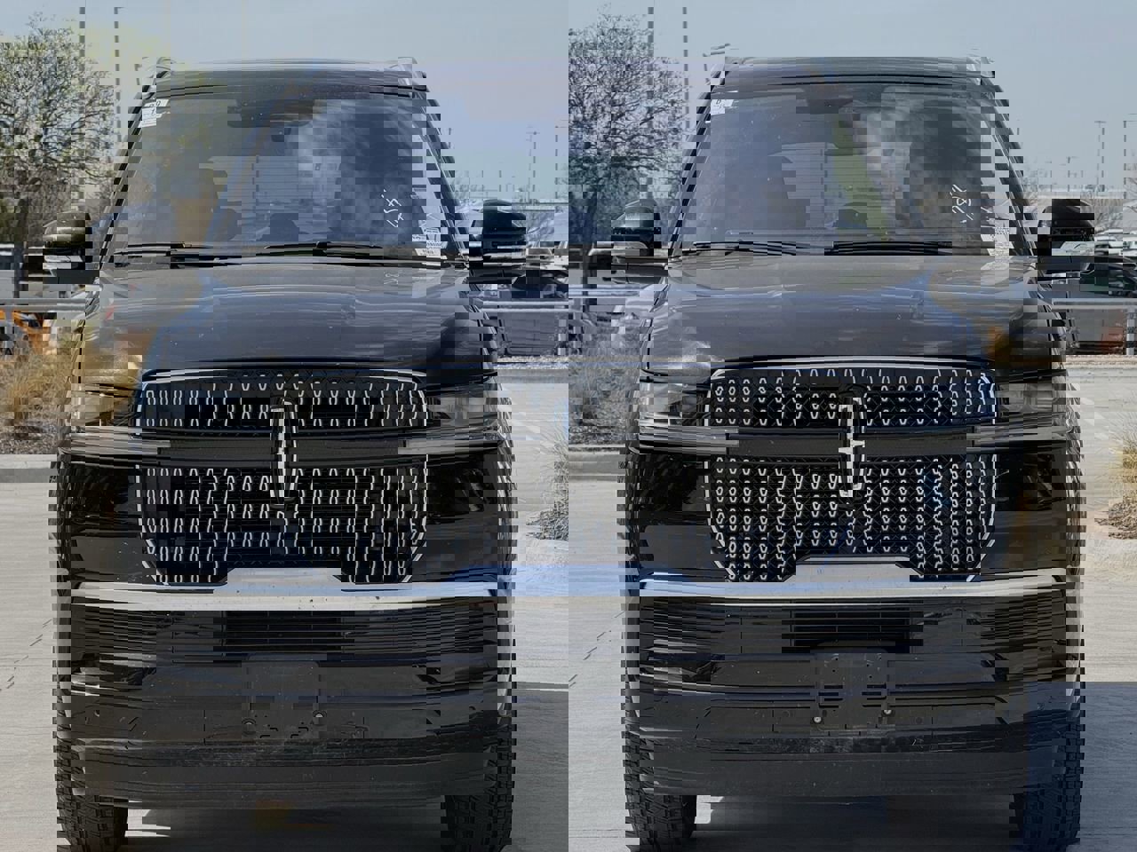 Used 2025 Lincoln Navigator Reserve image 7