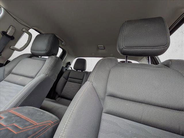 Used 2023 Nissan Frontier SV image 14