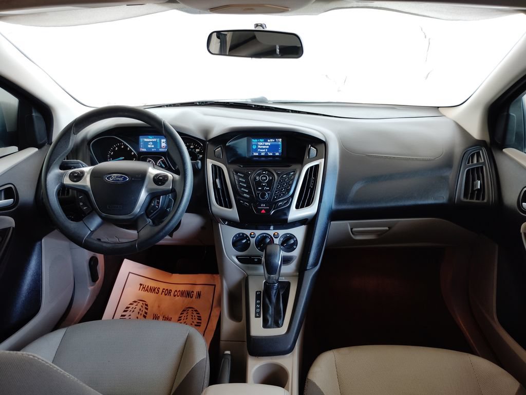 Used 2013 Ford Focus SE FWD image 33