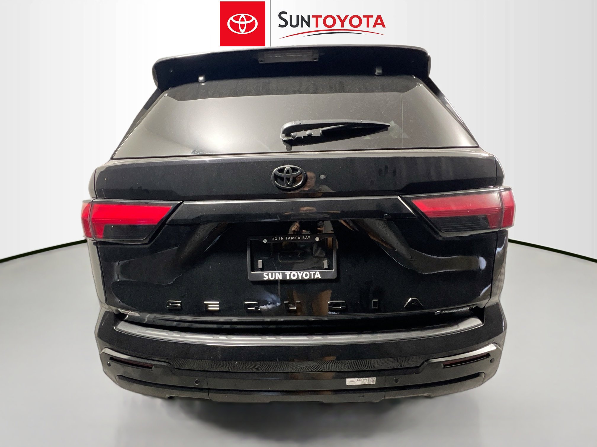 New 2026 Toyota Sequoia Platinum image 5