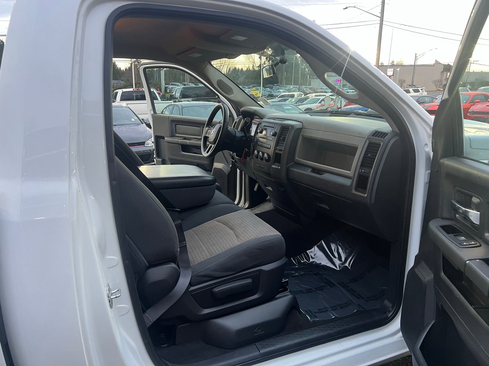 Used 2012 RAM 1500 Express image 20