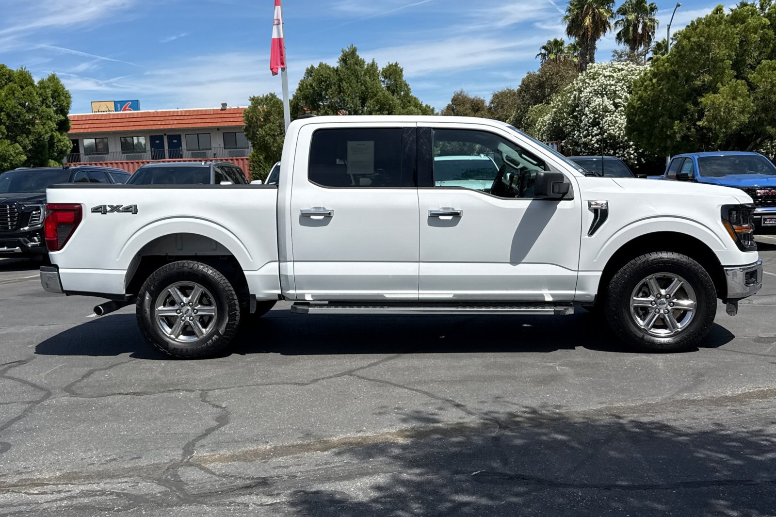Used 2025 Ford F150 XLT w/ Equipment Group 301A Standard AWD/4WD image 3