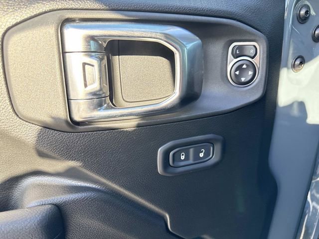 New 2026 Jeep Wrangler Unlimited Rubicon image 17