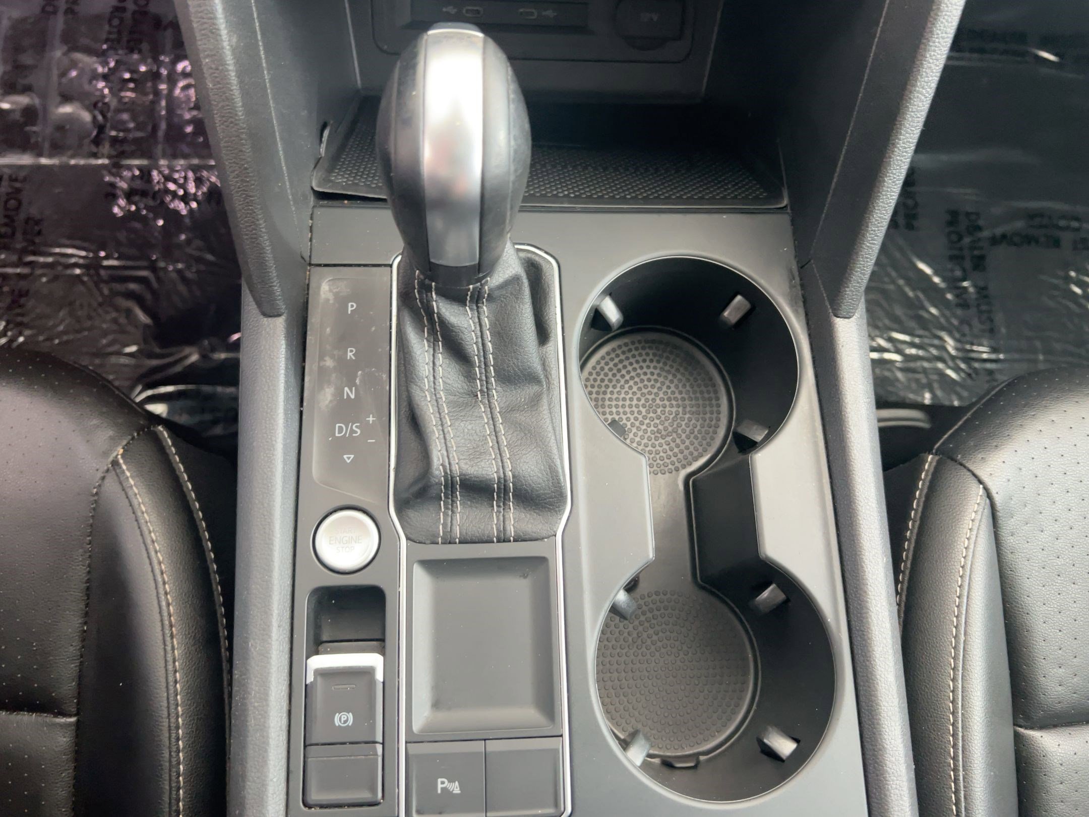 Used 2021 Volkswagen Atlas SE image 19