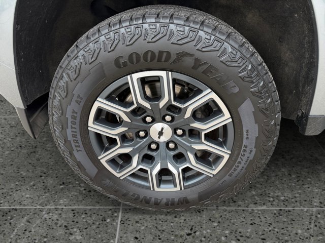 Used 2023 Chevrolet Colorado Z71 w/ Z71 Convenience Package 2 image 14