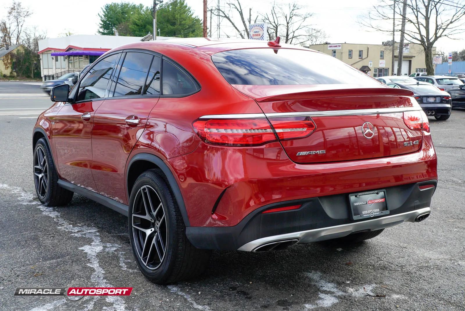Used 2017 Mercedes-Benz GLE 43 AMG 4MATIC Coupe w/ Parking Assist Package image 5