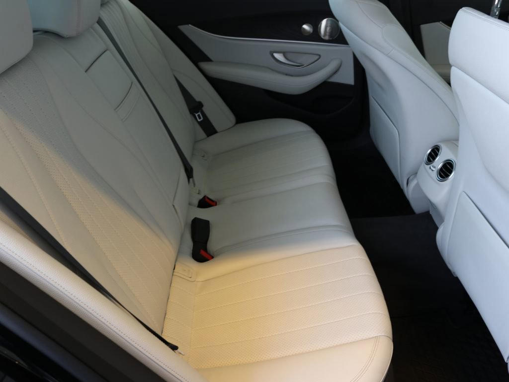 Used 2022 Mercedes-Benz E 450 4MATIC All-Terrain Wagon image 34