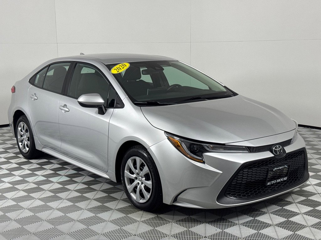 Used 2020 Toyota Corolla LE image 3