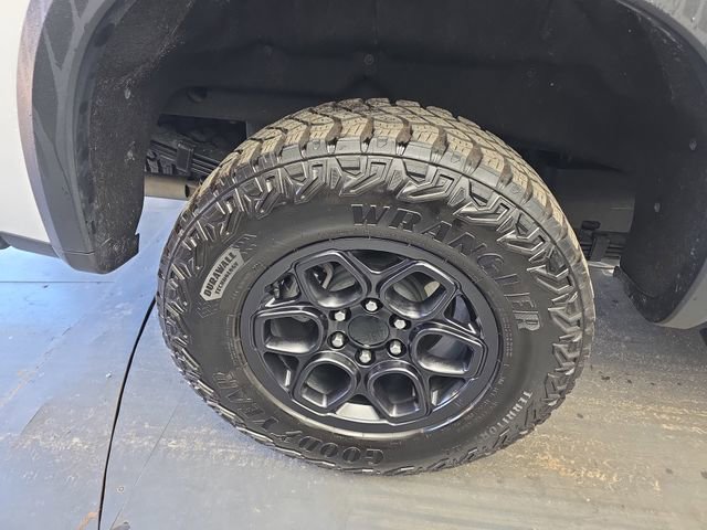 Used 2024 Chevrolet Silverado 1500 ZR2 w/ ZR2 Bison Edition image 20