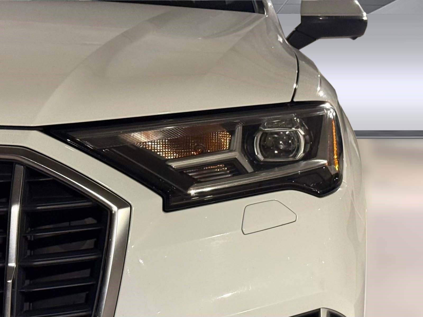 Used 2020 Audi Q7 3.0T Premium Plus image 11