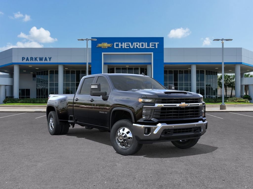 New 2026 Chevrolet Silverado 3500 LT AWD/4WD image 1