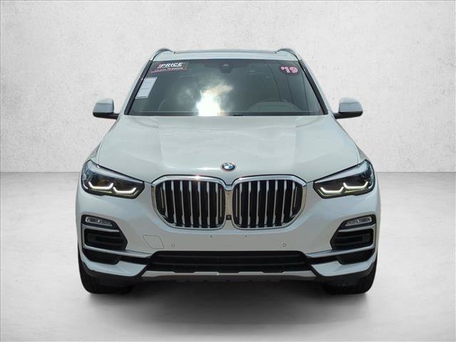 Used 2019 BMW X5 xDrive40i w/ Convenience Package AWD/4WD image 2