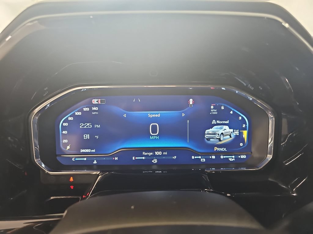 Certified 2024 Chevrolet Silverado 1500 LT AWD/4WD image 25