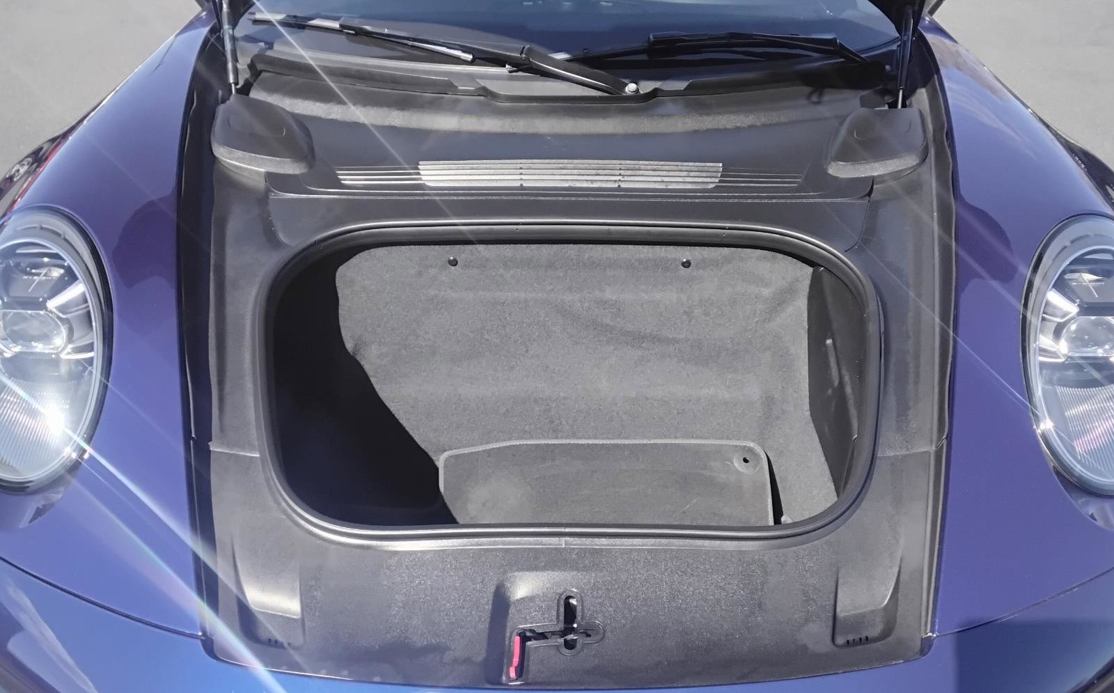 Used 2020 Porsche 911 Carrera S image 14