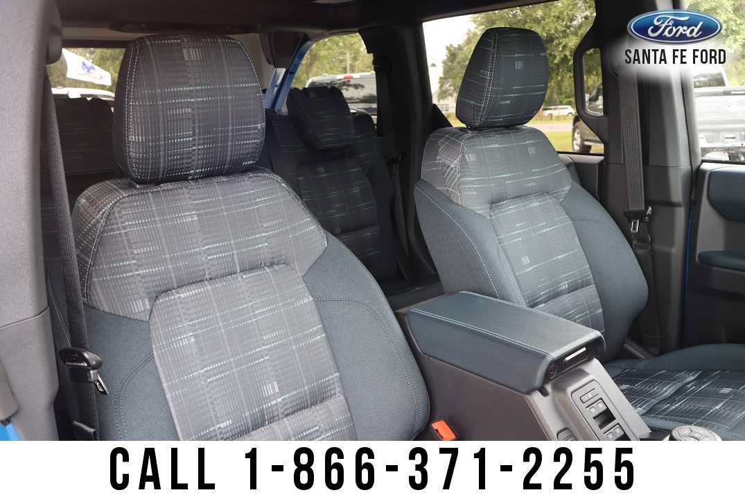 Used 2026 Ford Bronco Heritage Edition AWD/4WD image 31