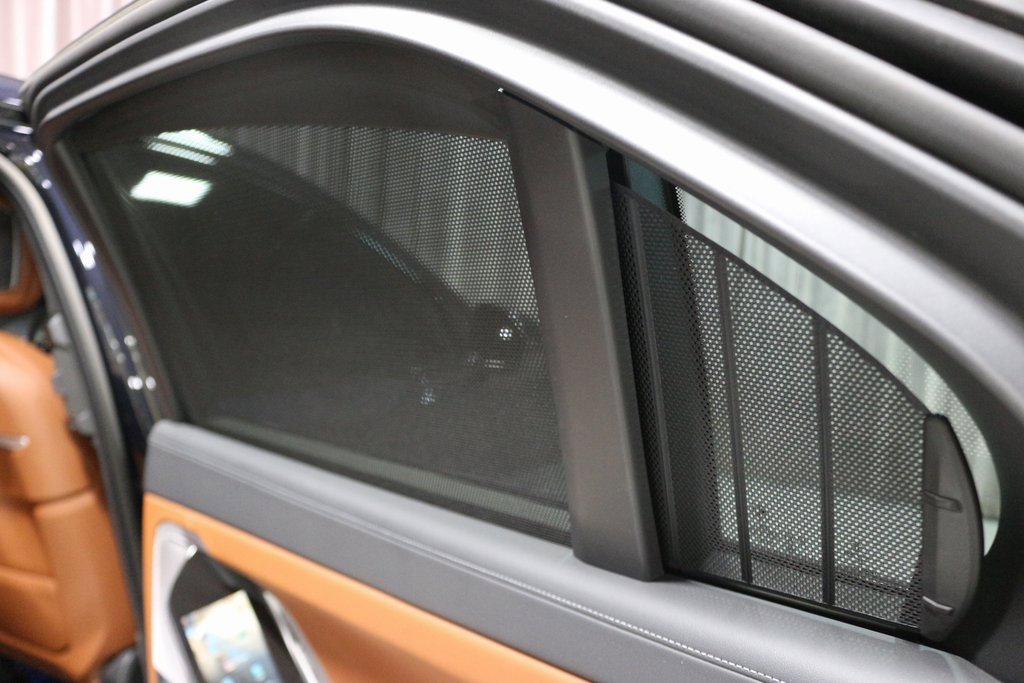 Used 2023 BMW 760i xDrive 760i xDrive image 21