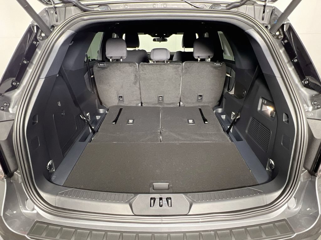 New 2027 Ford Explorer Active AWD/4WD image 14