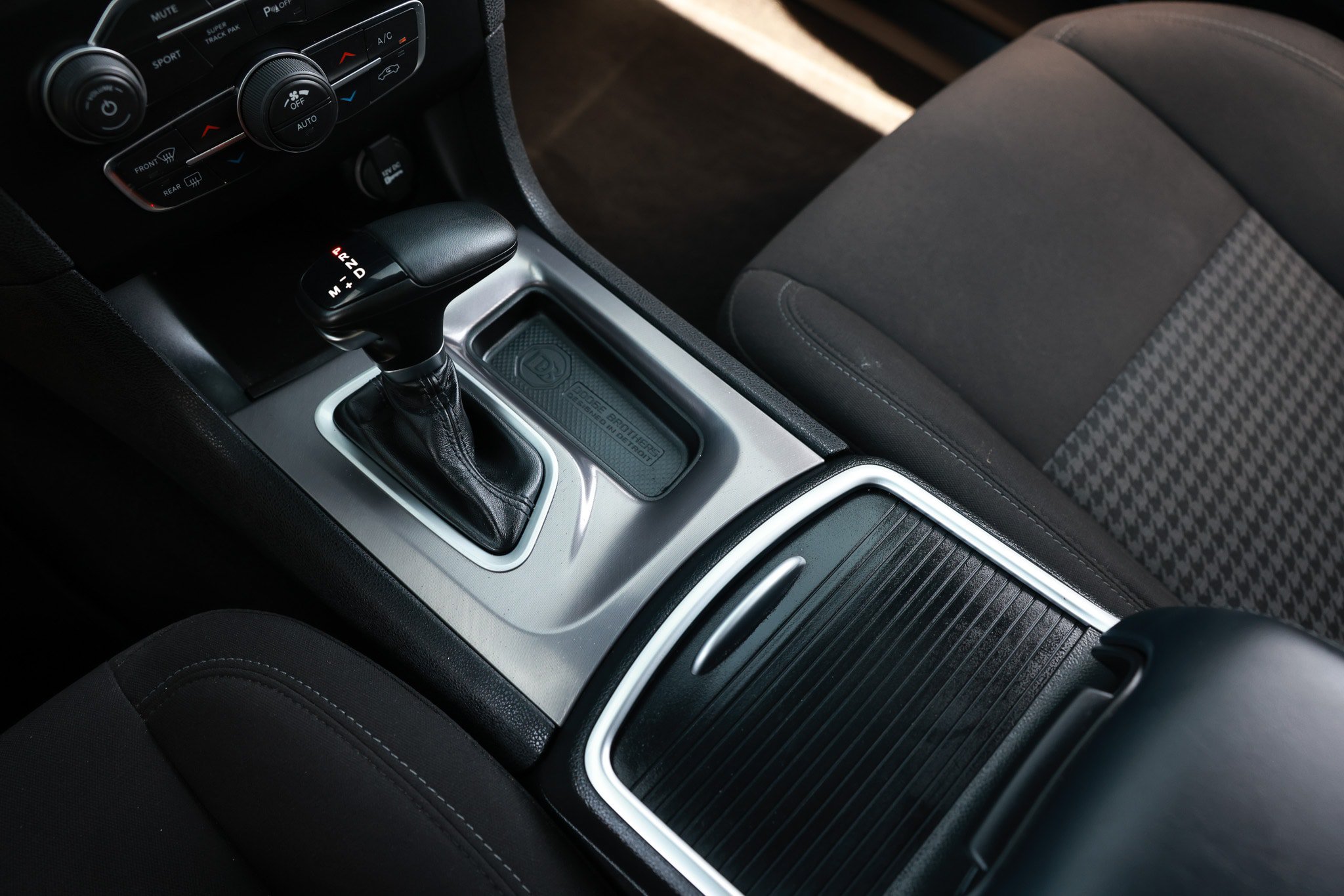 Used 2023 Dodge Charger R/T RWD image 40