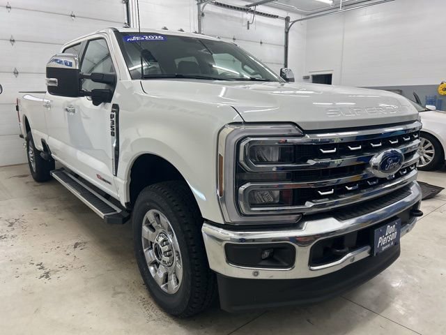New 2026 Ford F350 Lariat w/ Lariat Premium Package image 3