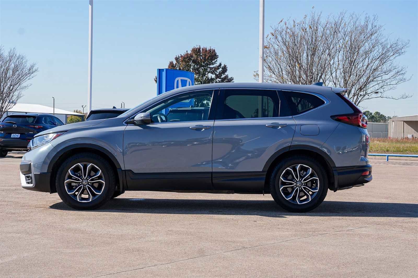 Used 2021 Honda CR-V EX image 3