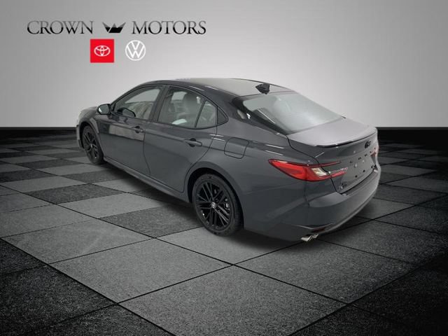 Used 2026 Toyota Camry SE AWD/4WD image 4