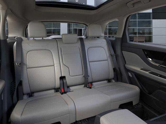 New 2025 Lincoln Corsair AWD image 11