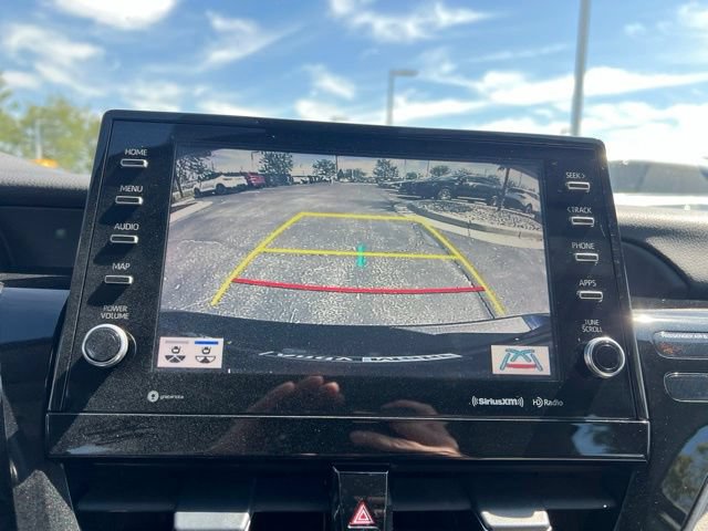 Used 2022 Toyota Camry SE w/ Audio Upgrade Package FWD image 19