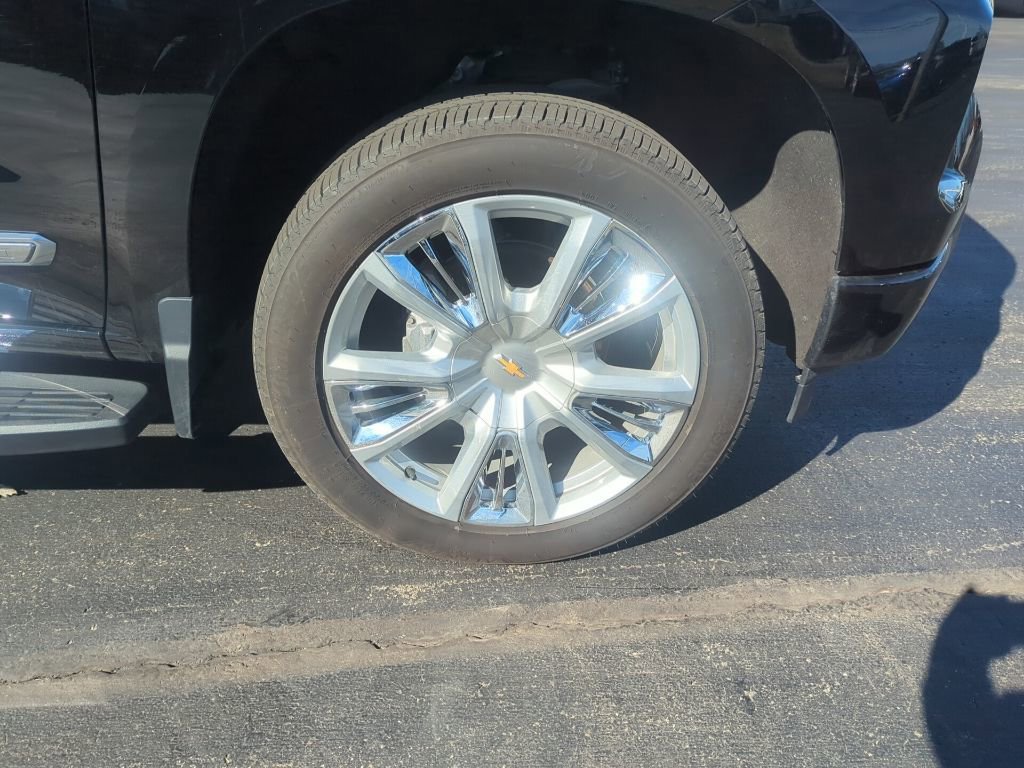 Certified 2025 Chevrolet Silverado 1500 High Country w/ High Country Premium Package image 13