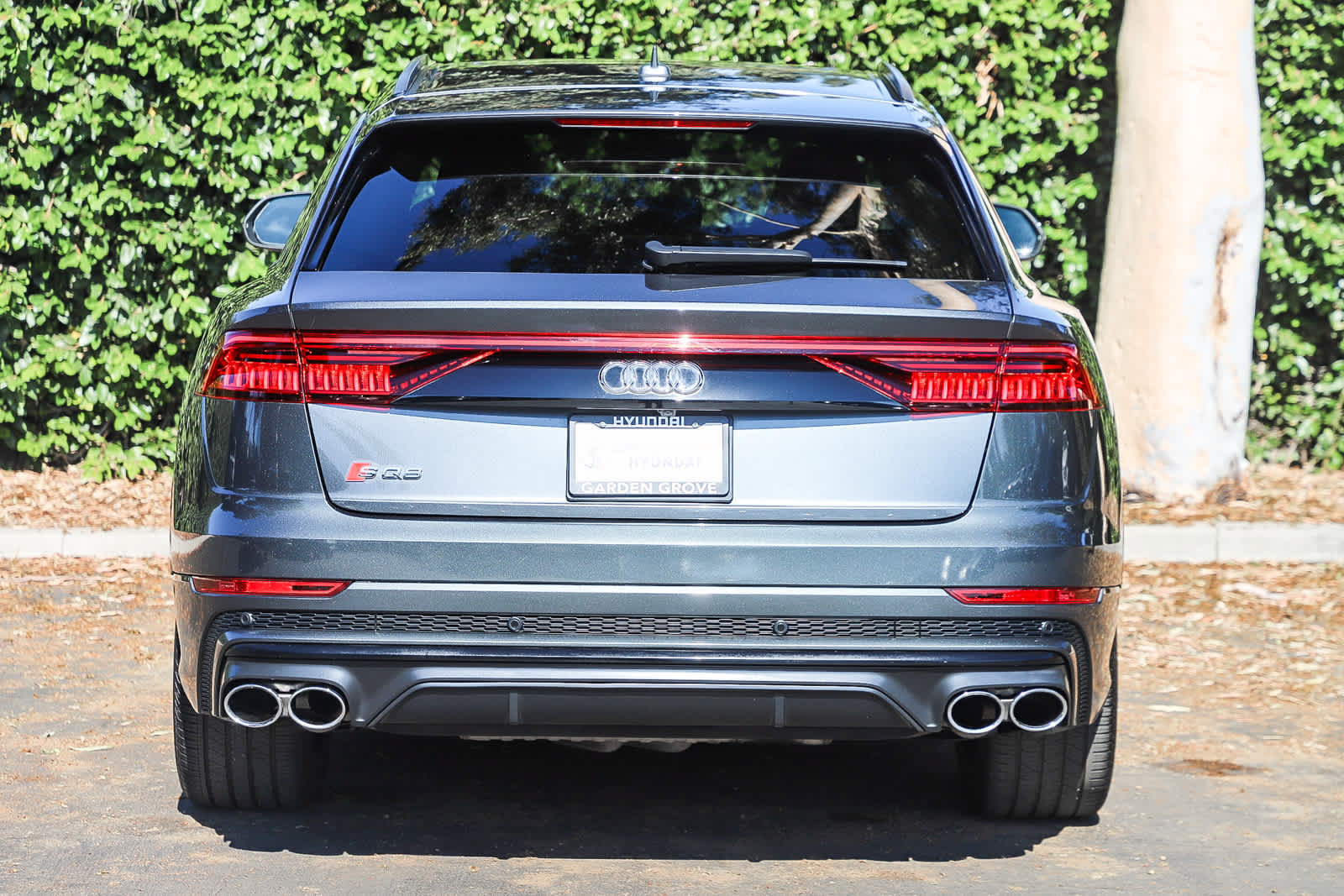 Used 2022 Audi SQ8 Prestige AWD/4WD image 7