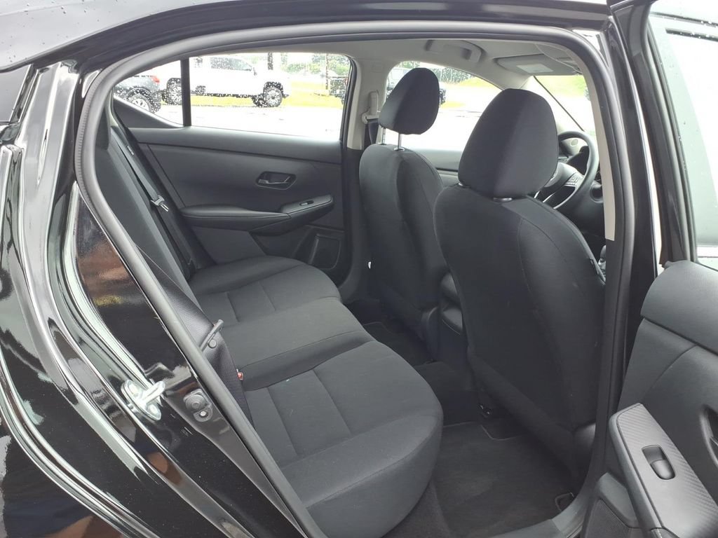 Used 2025 Nissan Sentra S FWD image 12