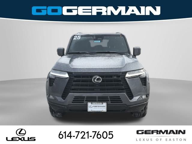 New 2025 Lexus GX 550 image 3