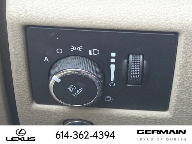 Used 2018 Jeep Grand Cherokee Limited w/ Trailer Tow Group IV image 34