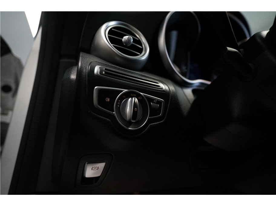 Used 2019 Mercedes-Benz C 300 C 300 Coupe 2D w/ AMG Line image 15