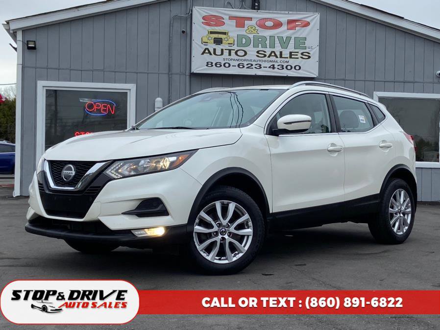 Used 2020 Nissan Rogue Sport SV w/ All-Weather Package image 1