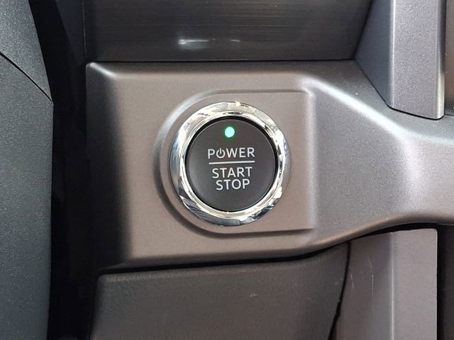 Used 2024 Ford F150 Lightning XLT image 23