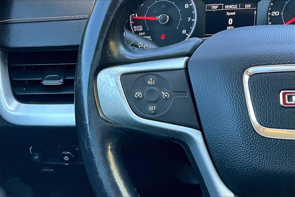 Used 2018 GMC Terrain SLE image 17