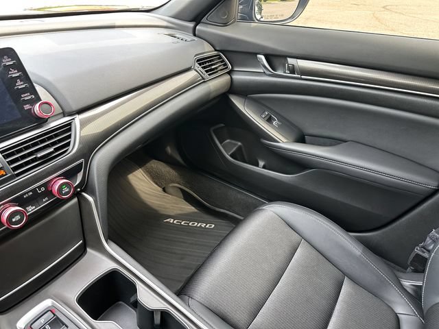 Used 2022 Honda Accord Sport image 28