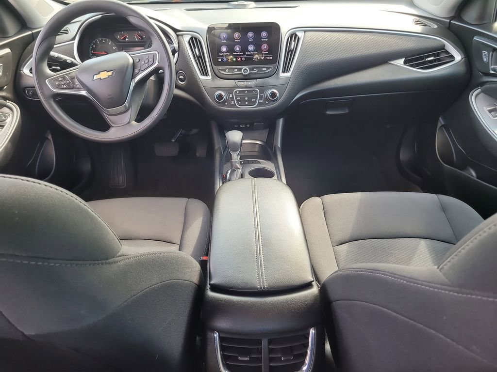 Used 2024 Chevrolet Malibu LT image 11
